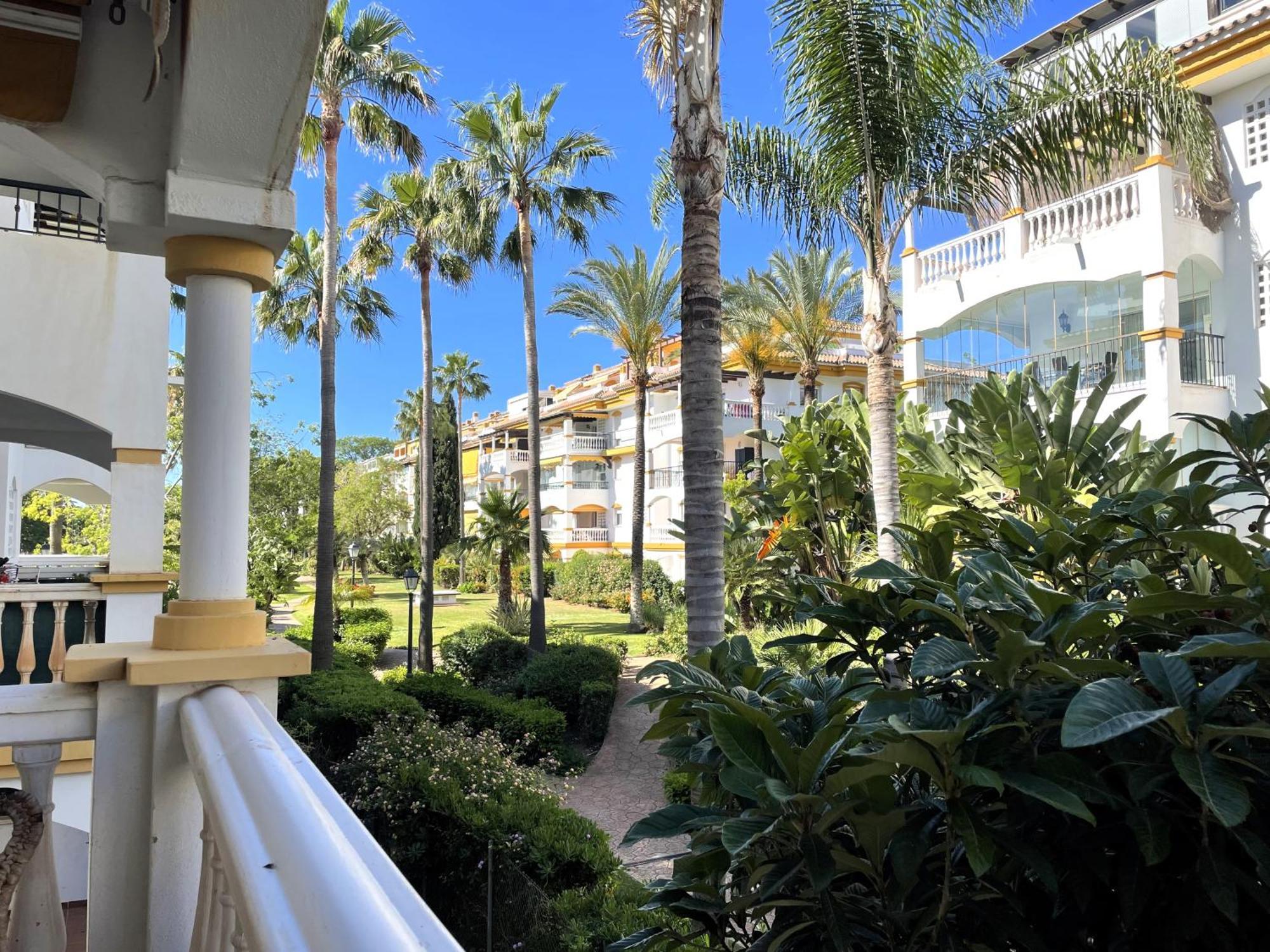Serinamar Dama De Noche * Marbella
